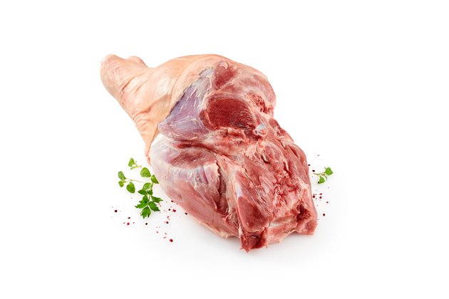 Vepřová kýta s kostí a kolenem