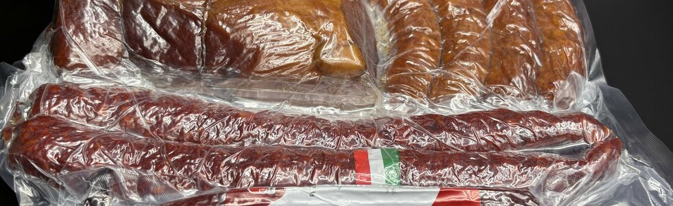 Firemní dárky z kvalitních uzenin. Firemní dárky z kvalitních uzenin.