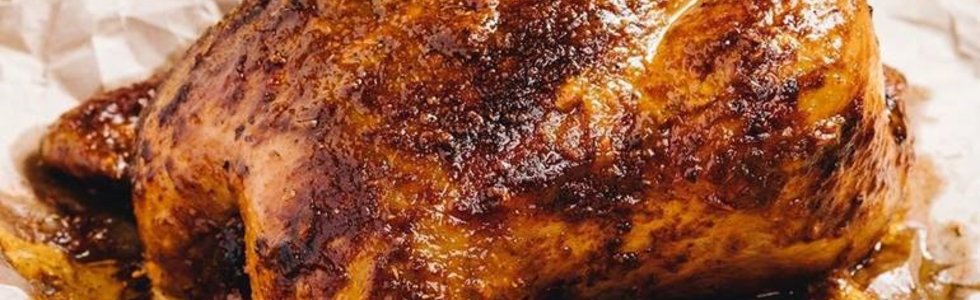 Akční nabídka na grilované kuře na naších prodejnách s teplým pultem